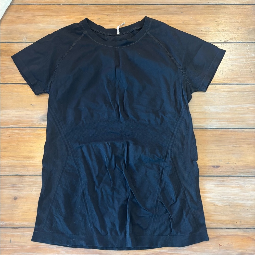 Black Women's Short Sleeve Athletic Top